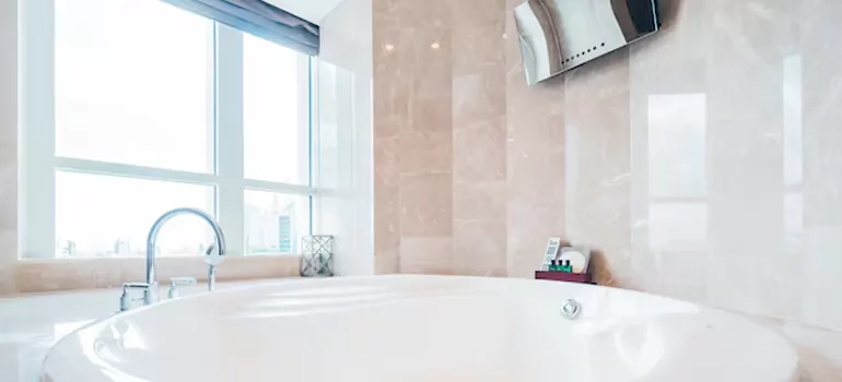 Bathroom Window Coverings in South Bradenton, FL