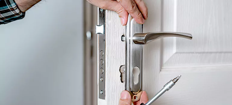 Front Door Knob Repair in South Bradenton, FL